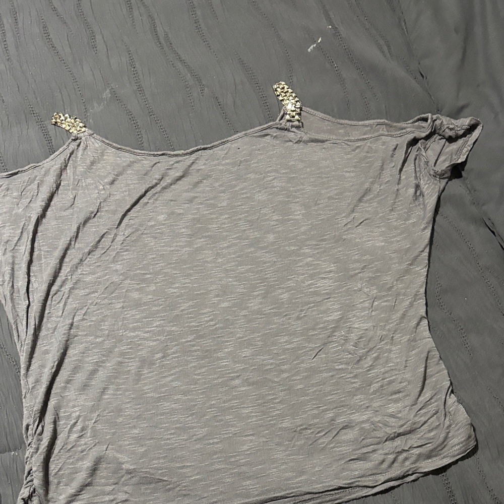 Style Tree Embellished Butterfly Top - Picture 3 of 3
